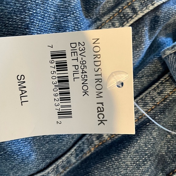 New with tags Blank NYC small denim jacket - Picture 6 of 6